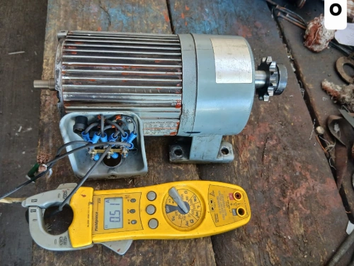 Motor LUNG TANG DE 0.1 KW